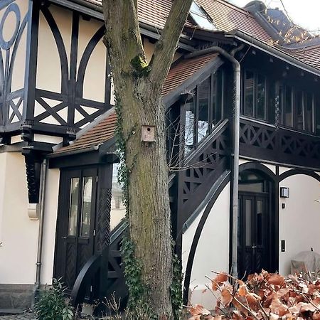 Verwunsches Haus Mit Parkplatz In Bester Lage Markkleeberg Exterior photo