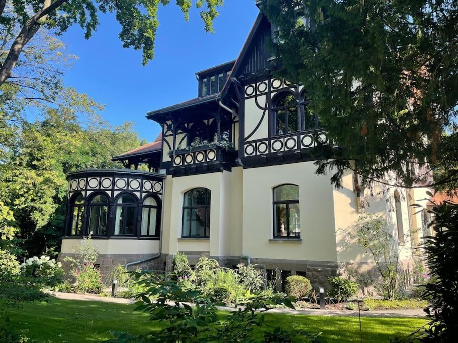 Verwunsches Haus Mit Parkplatz In Bester Lage Markkleeberg Exterior photo